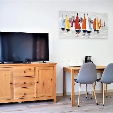 Velas Apartment *
