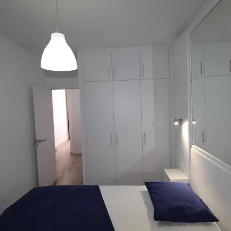 Velas Vue 아데제